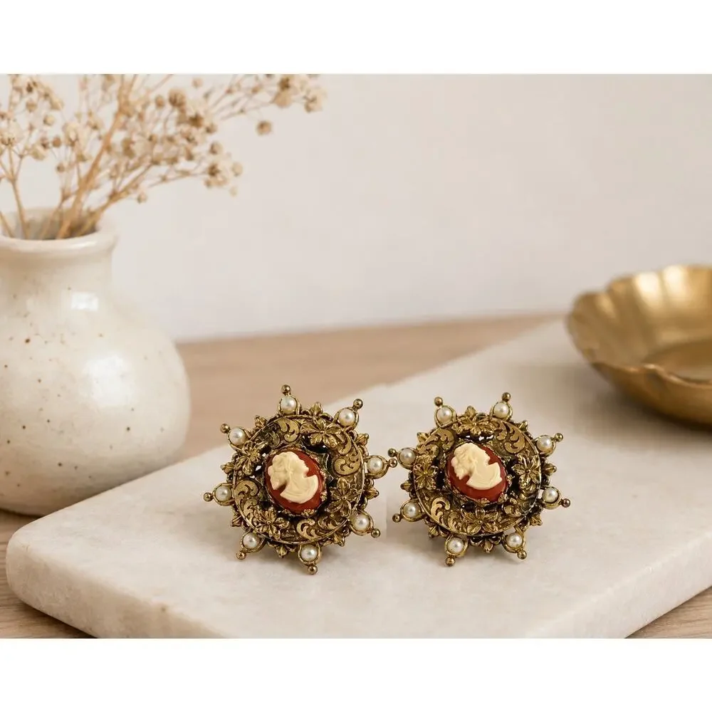 Cameo Faux Pearl Screw Back Earrings Gold Tone Filigree Victorian Revival - Picture 2 of 5
